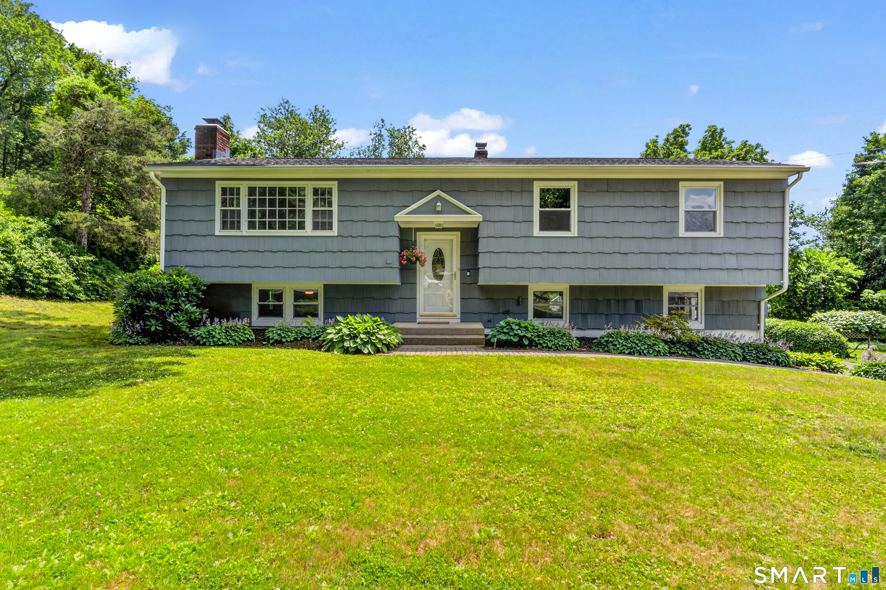 12 Quaker Ridge Road, Bethel, CT 06801 | For Sale at $500,000