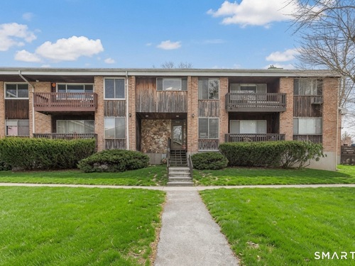  condo home for sale located at 333 Vincellette Street, 60, Bridgeport, CT 06606
