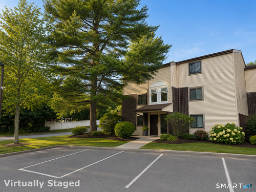  condo home for sale located at 7 Padanaram Road, h167, Danbury, CT 06811
