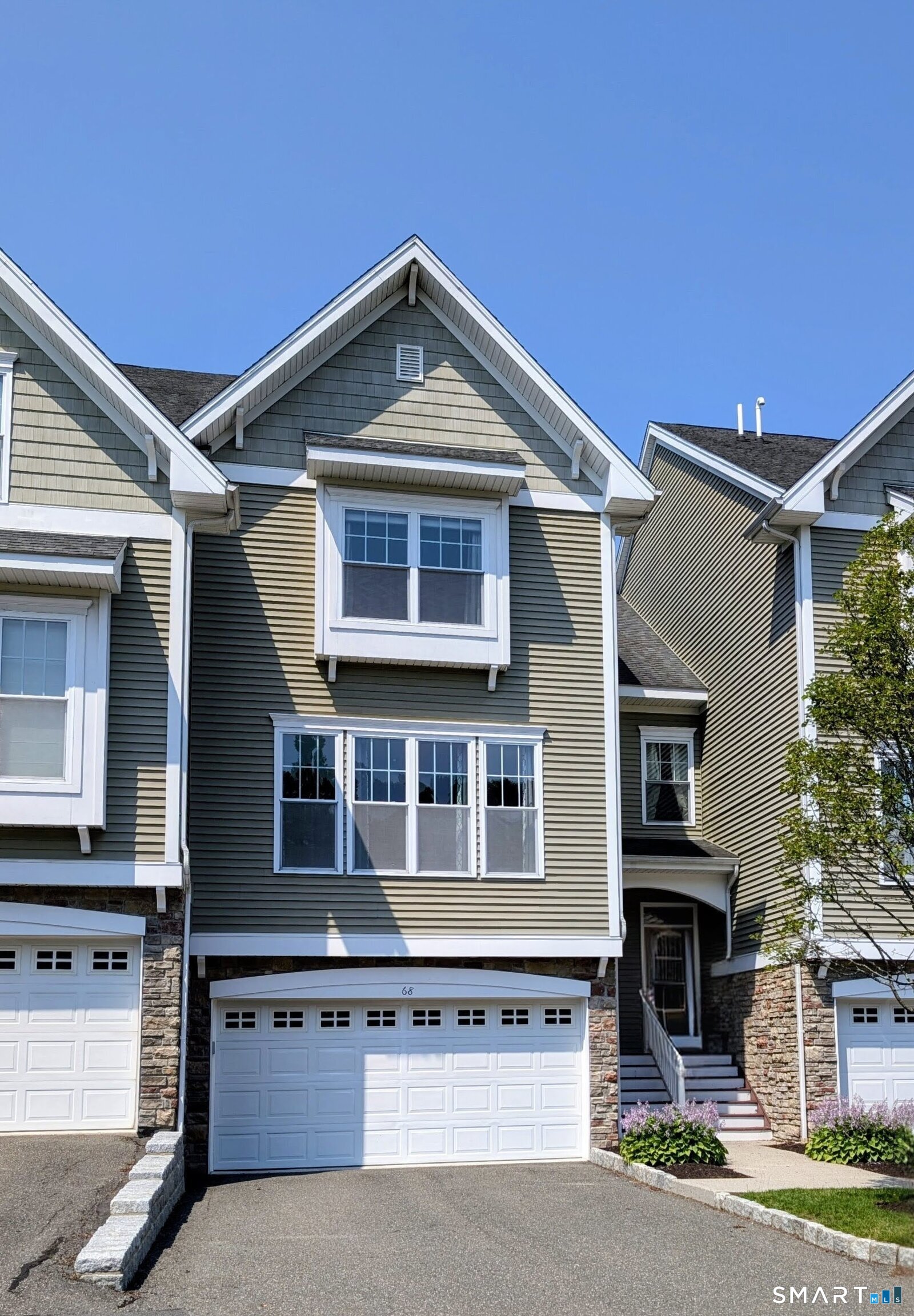 68 Lawrence Avenue, 68, Danbury, CT 06810 | For Sale at $535,000
