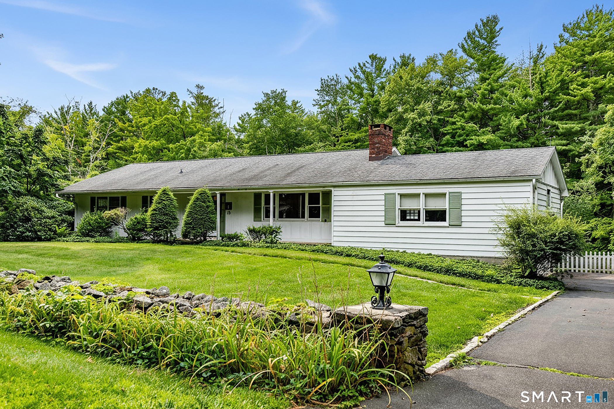 18 Great Hill Road, Newtown, CT 06470 | For Sale at $549,000