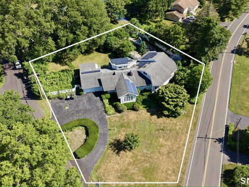  single family home for sale located at 142 Williams Road, Trumbull, CT 06611