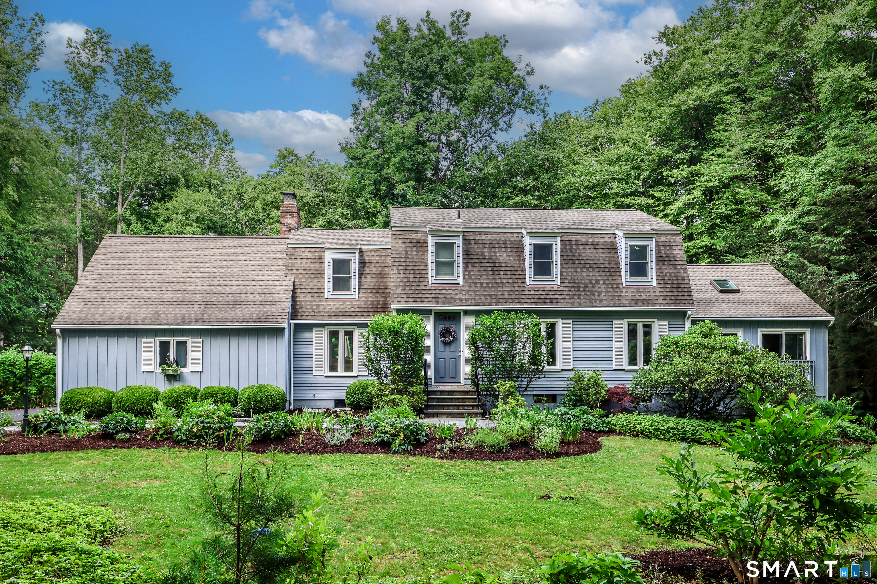 3 Deerfield Road, Brookfield, CT 06804 | For Sale at $725,000