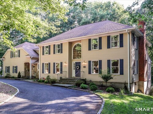 Waterfront single family home for sale located at 17 Herrmann Lane, Easton, CT 06612
