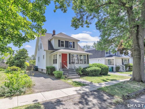  single family home for sale located at 116 Johnson Avenue, Stratford, CT 06614