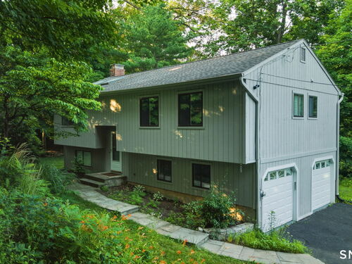  single family home for sale located at 518 Bennetts Farm Road, Ridgefield, CT 06877