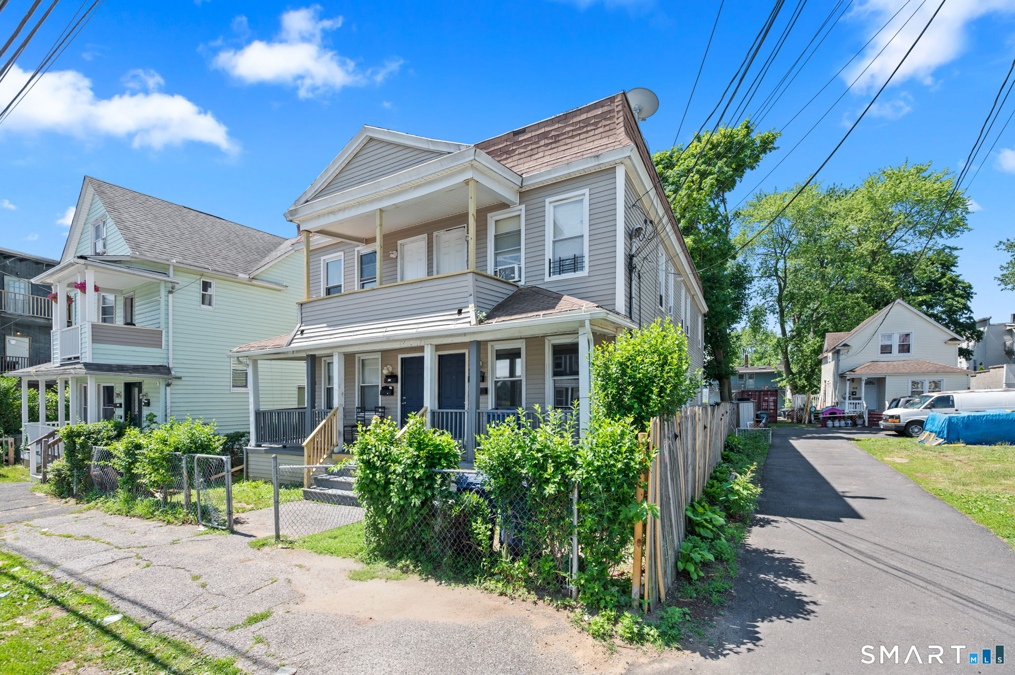 301 Poplar Street, Bridgeport, CT 06605 | For Sale at $875,000