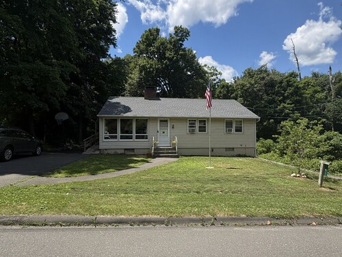  single family home for sale located at 16 Pine Street, Newtown, CT 06482