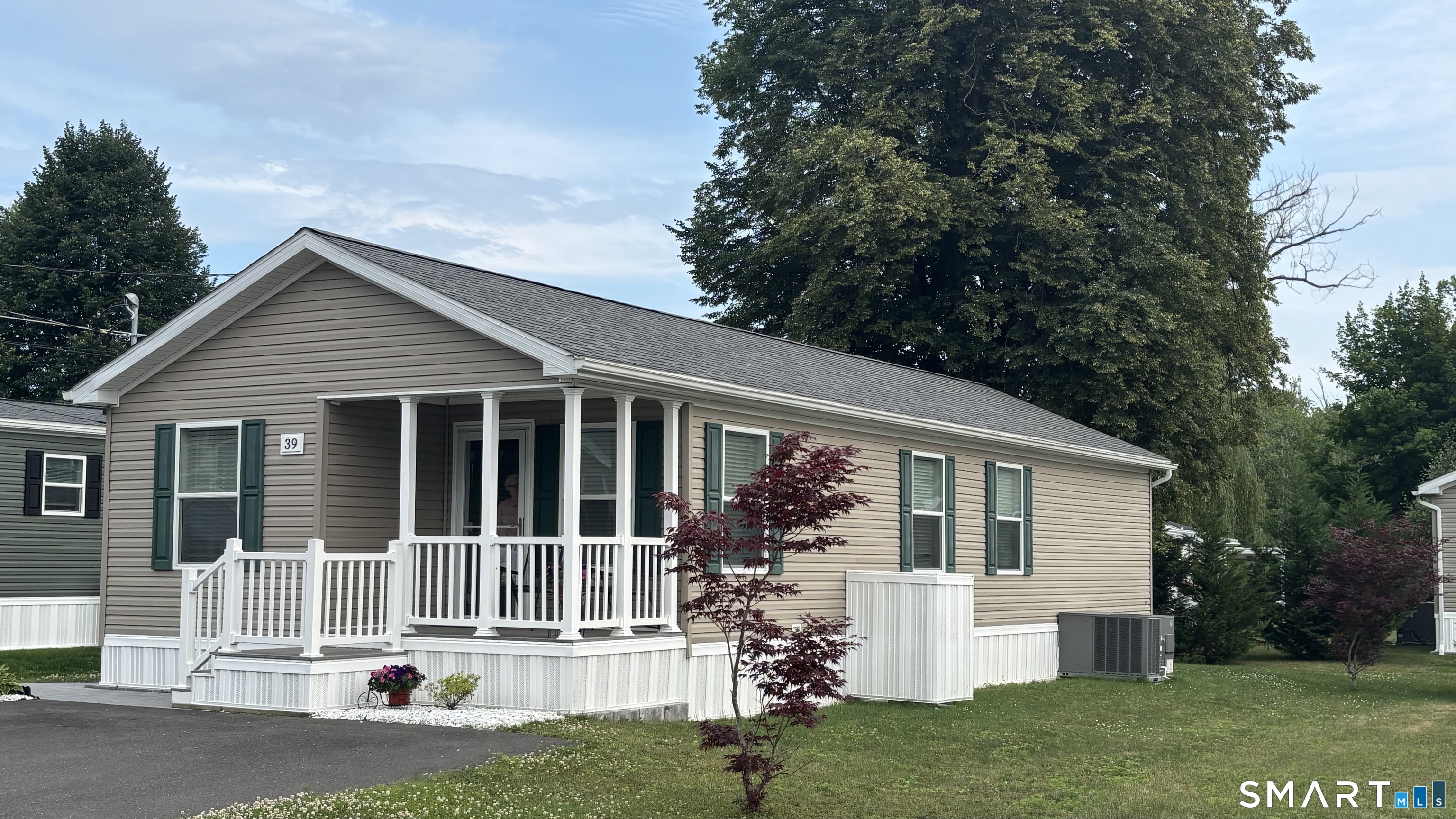 39 Greenlawn Drive, lot 145, Danbury, CT 06810 | For Sale at $179,900