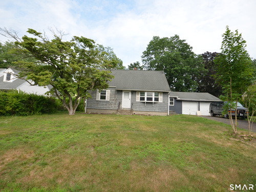  single family home for sale located at 190 Sasapequan Road, Fairfield, CT 06824