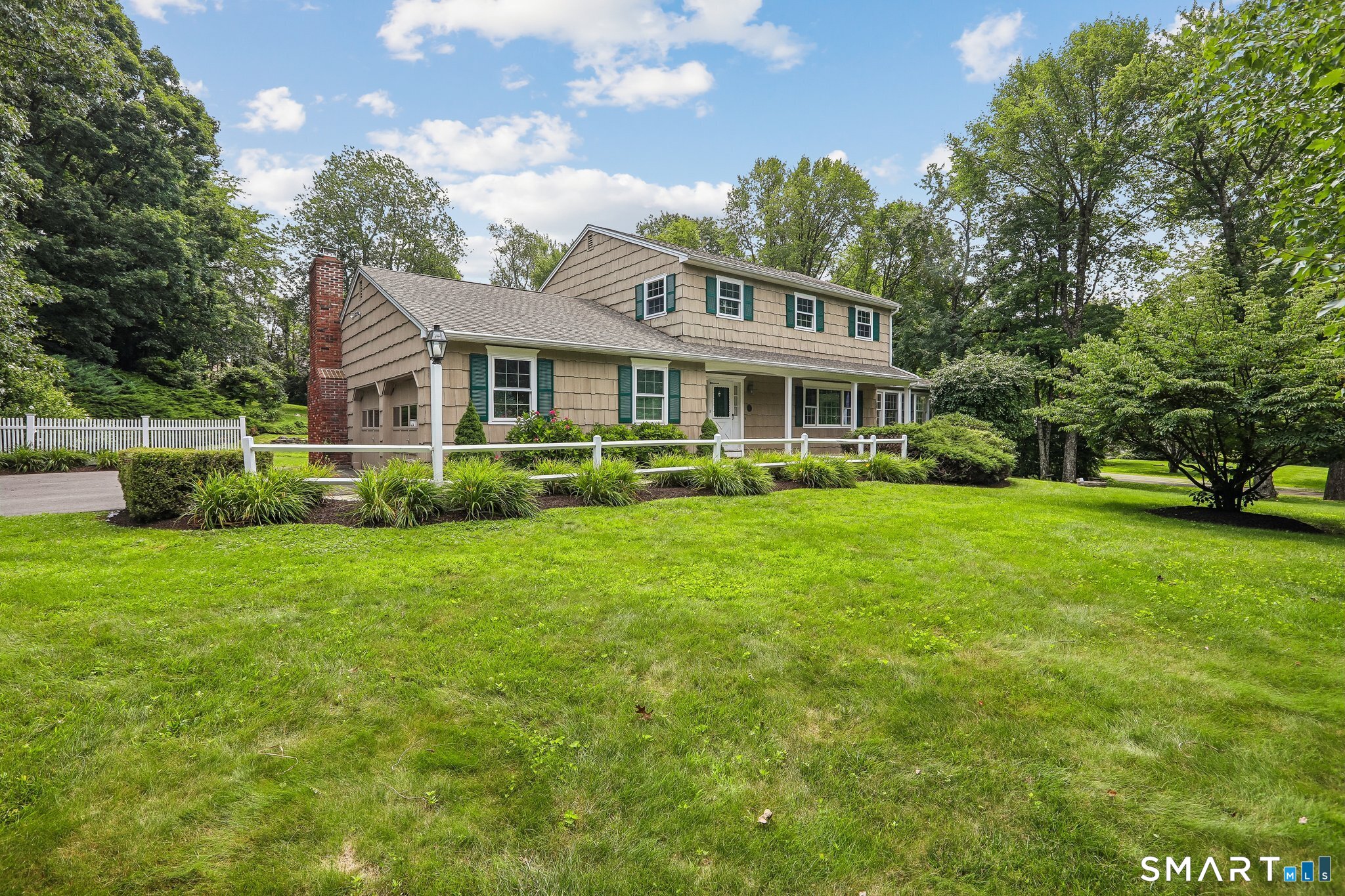 10 Terra Glen Road, Danbury, CT 06811 | For Sale at $699,999