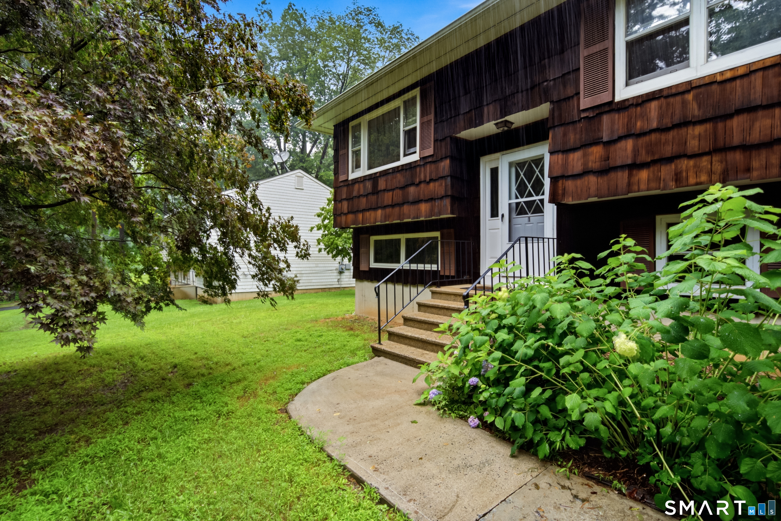 1 East Street, Danbury, CT 06811 | For Sale at $559,000
