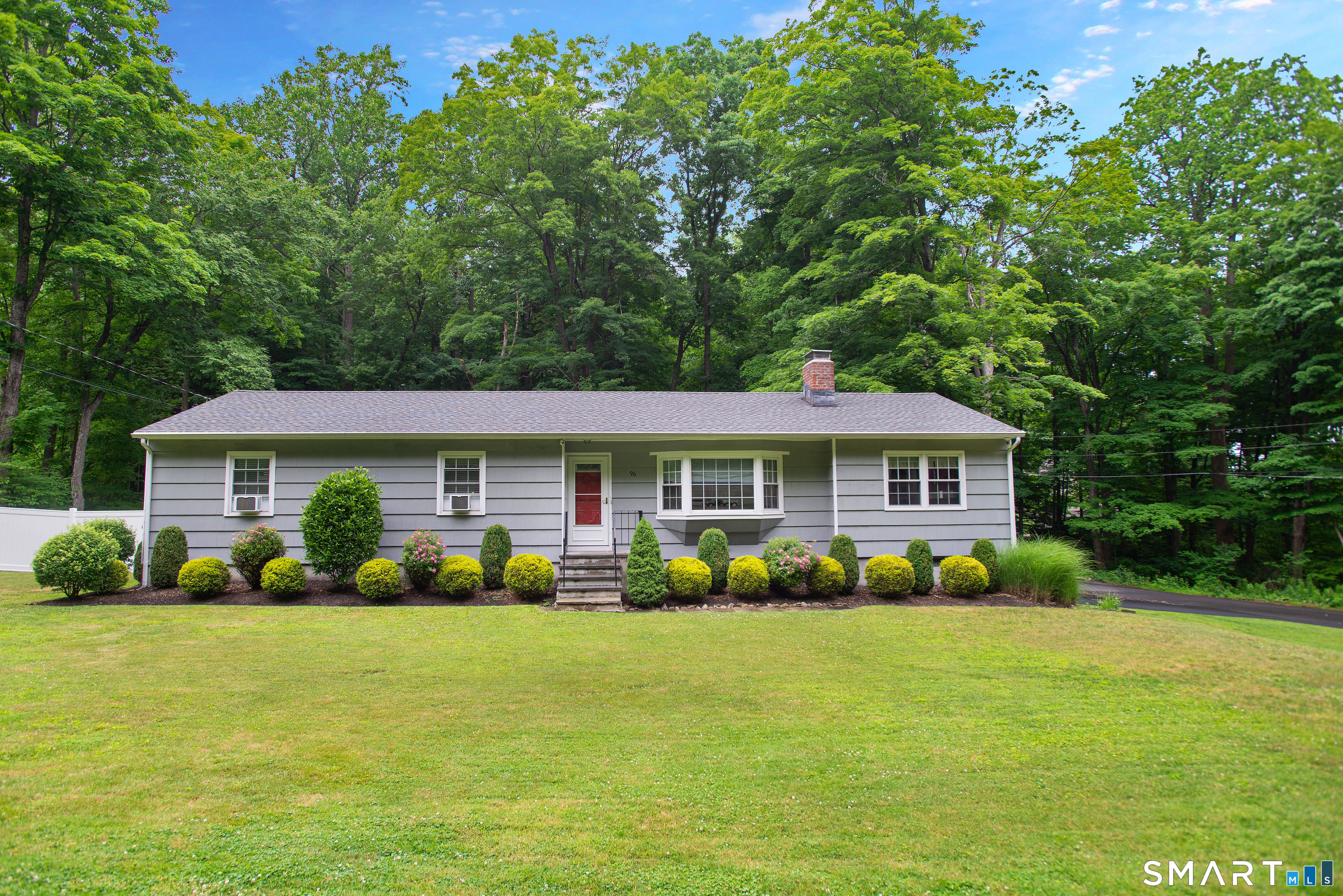 96 Barrack Hill Road, Ridgefield, CT 06877 | For Sale at $735,000