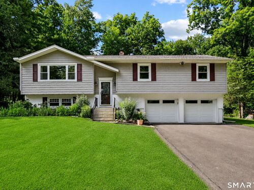  single family home for sale located at 8 Fleetwood Drive, New Fairfield, CT 06812