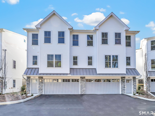  condo home for sale located at 888 Oldfield Road, 888, Fairfield, CT 06824