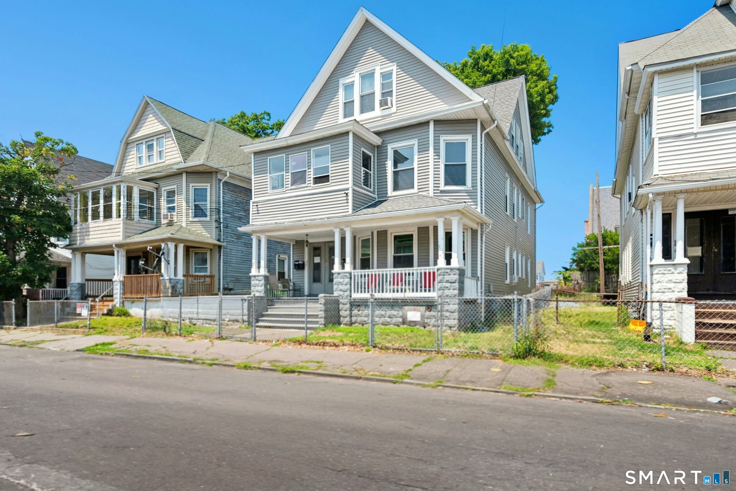 32-34 Park Terrace, Bridgeport, CT 06604 | For Sale at $720,000