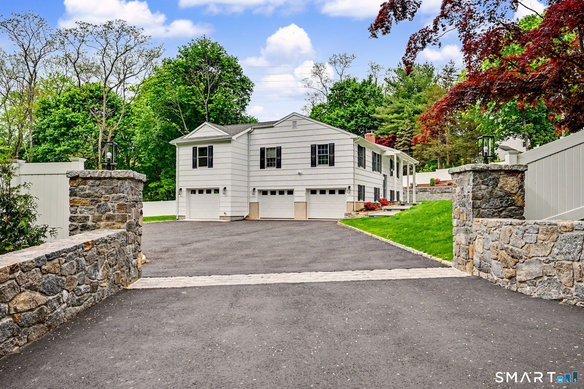 1 Wilton Acres Road, Wilton, CT 06897 | For Sale at $999,000