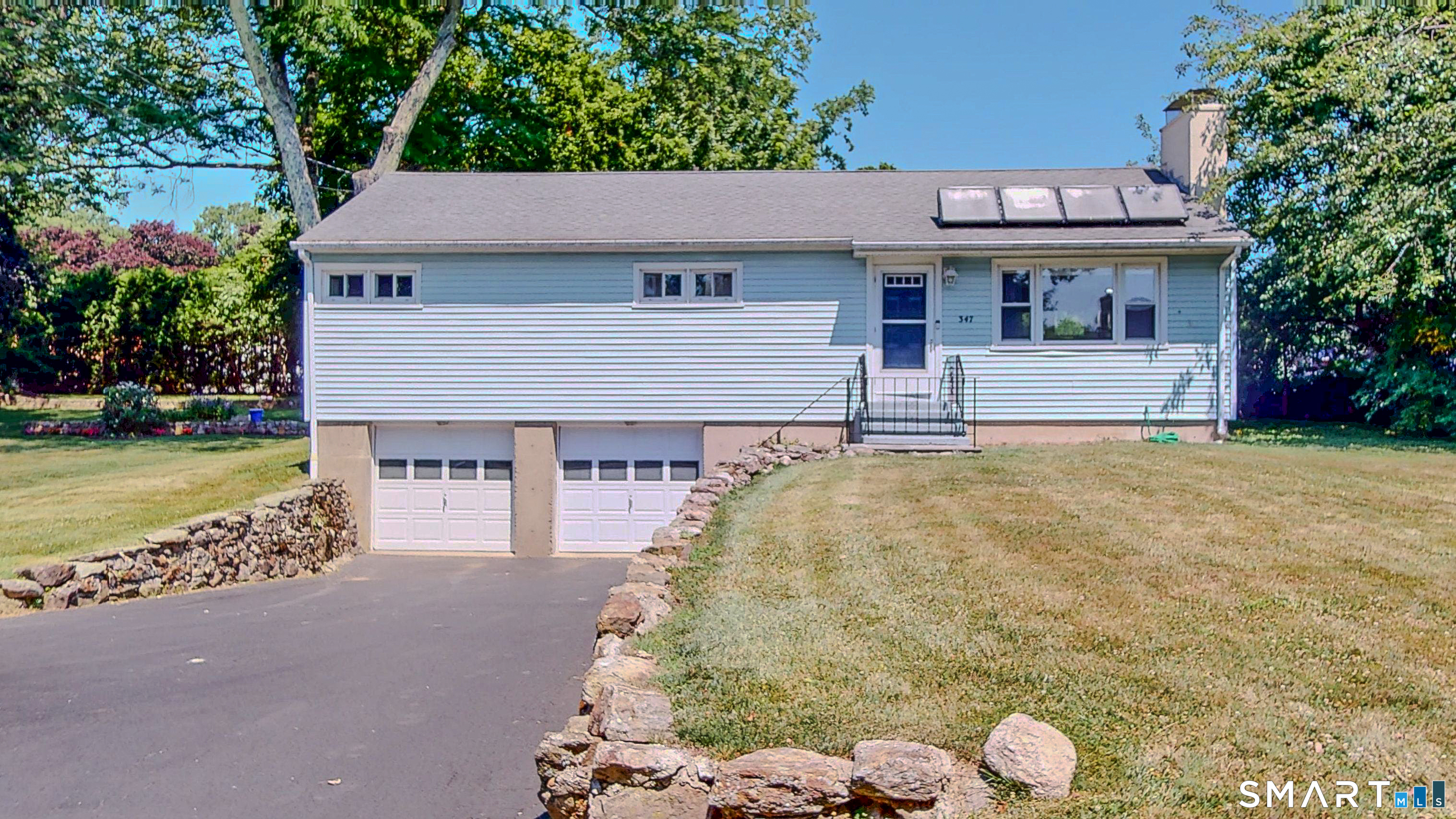347 Edison Road, Trumbull, CT 06611 | For Sale at $570,000