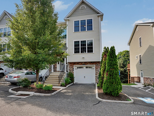  townhouse condo for sale located at 30 Short Oak Drive, 30, Brookfield, CT 06804
