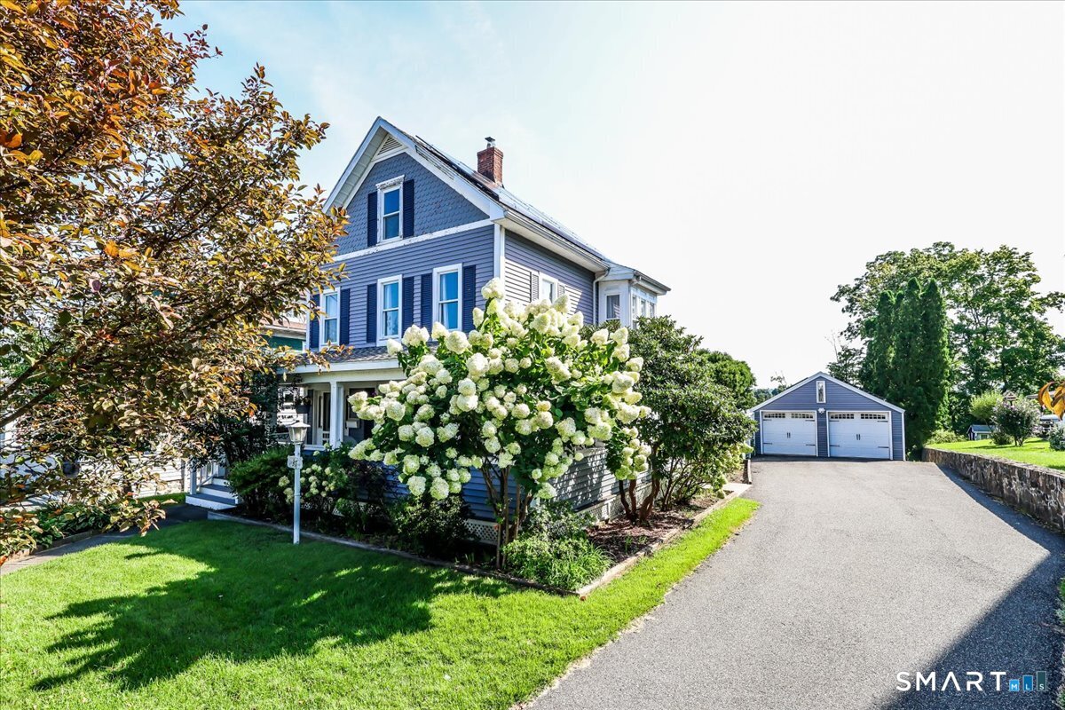 37 Washington Avenue, Danbury, CT 06810 | For Sale at $595,000