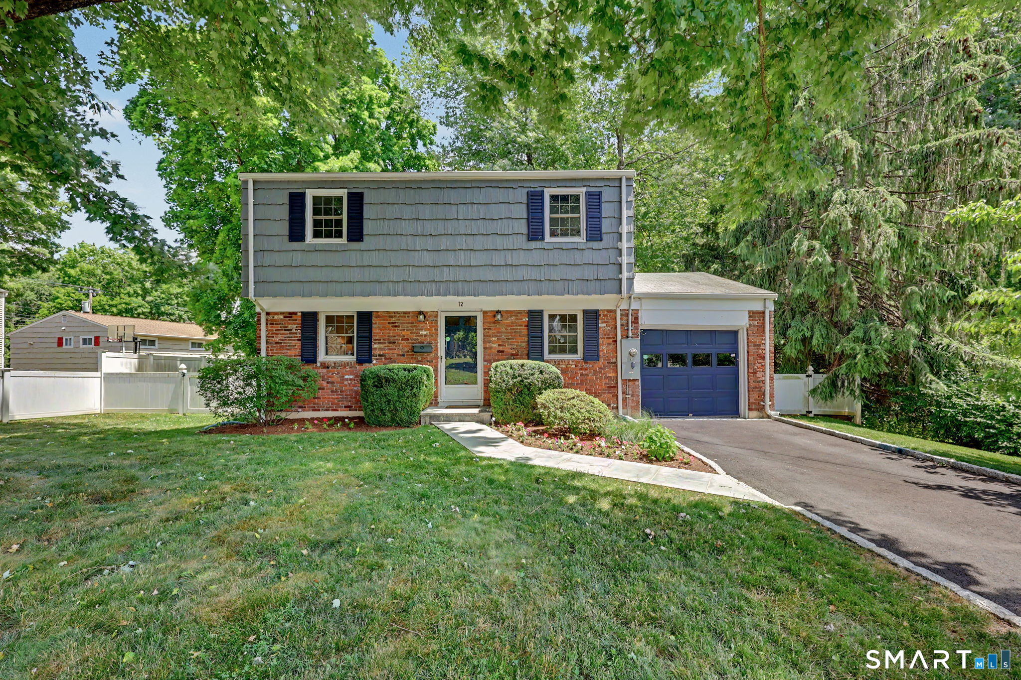 12 Regent Court, Stamford, CT 06907 | For Sale at $789,000