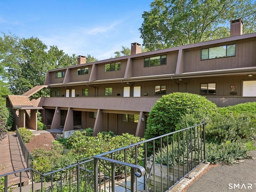  townhouse condo for sale located at 153 Knapps Highway, 153, Fairfield, CT 06825