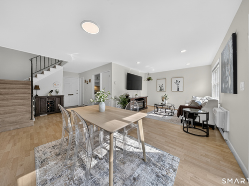  townhouse condo for sale located at 35 Woodway Road, a8, Stamford, CT 06902