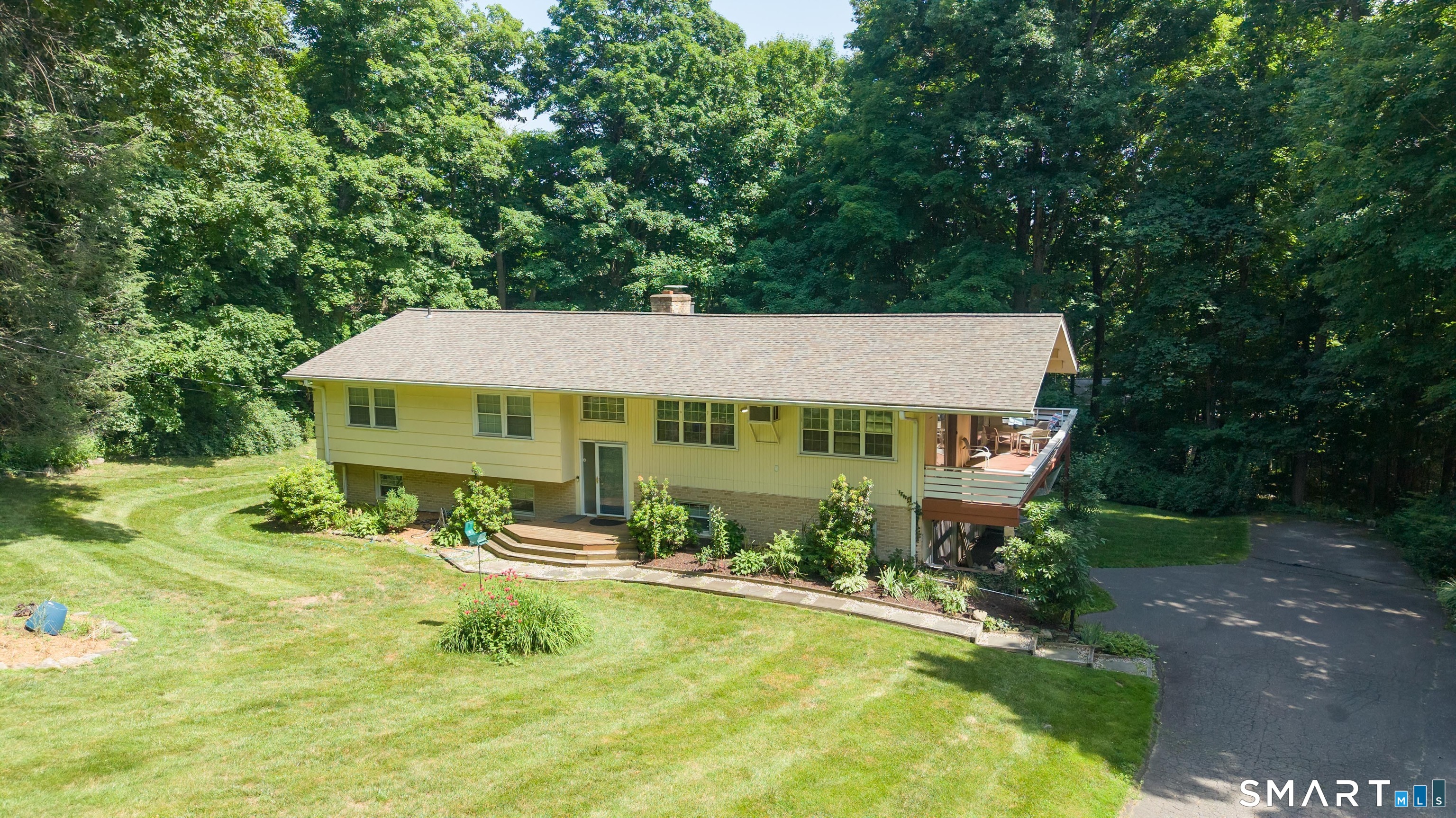 3 Birchcrest Drive, Danbury, CT 06811 | For Sale at $739,000