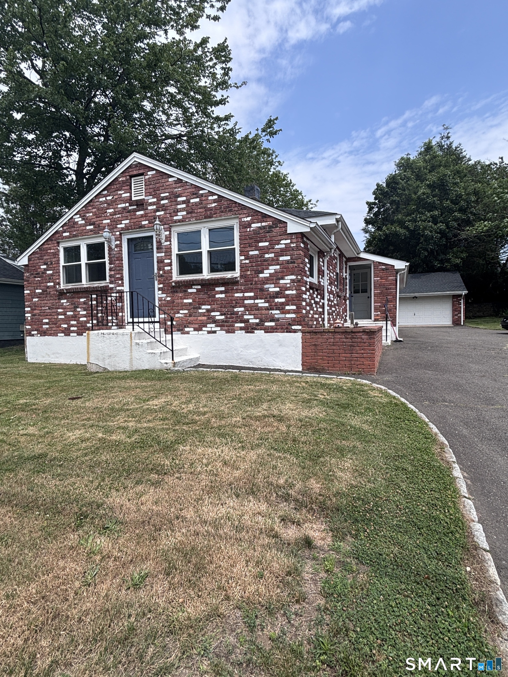 3674 Park Avenue, Bridgeport, CT 06604 | For Sale at $450,000