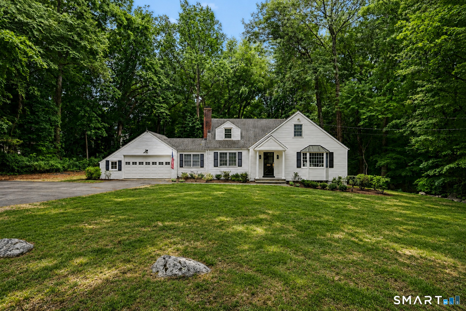 222 Silver Hill Lane, Stamford, CT 06905 | For Sale at $895,000