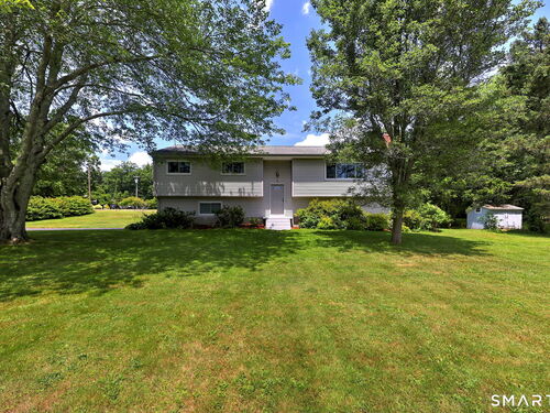  single family home for sale located at 31 Paugussett Road, Newtown, CT 06482