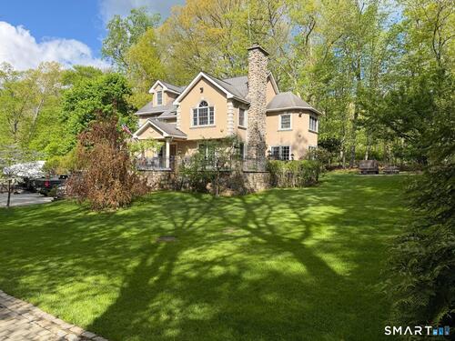 Waterfront single family home for sale located at 166 Blackwood Lane, Stamford, CT 06903