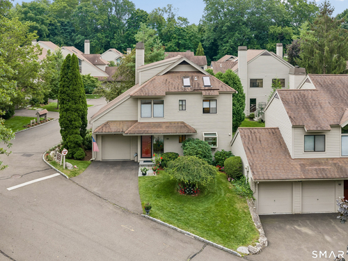  townhouse condo for sale located at 320 Strawberry Hill Avenue, 46, Stamford, CT 06902