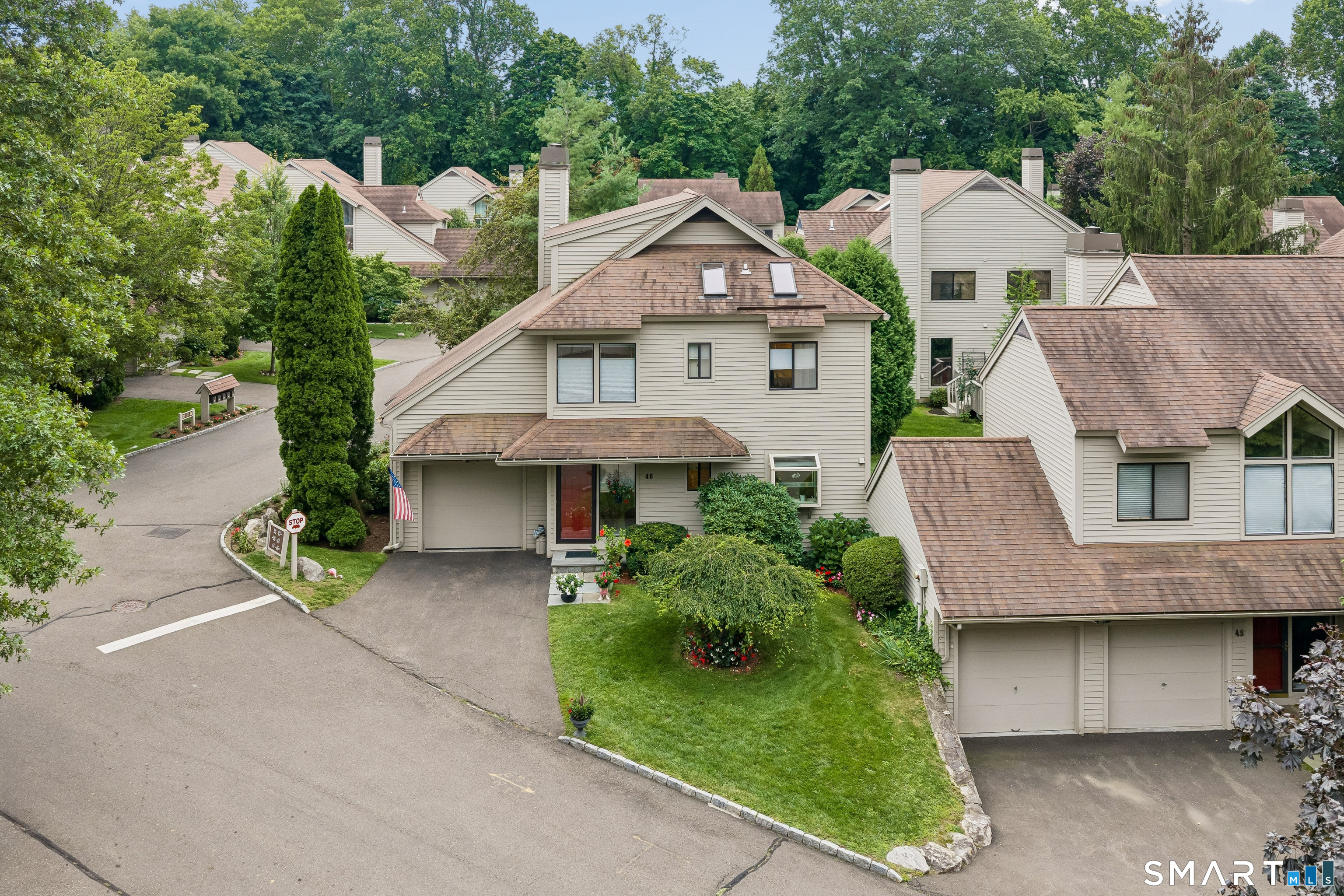 320 Strawberry Hill Avenue, 46, Stamford, CT 06902 | For Sale at $675,000