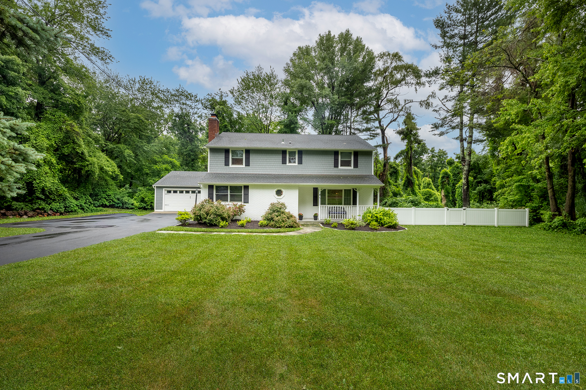 40 Ivy Hill Road, Ridgefield, CT 06877 | For Sale at $1,050,000