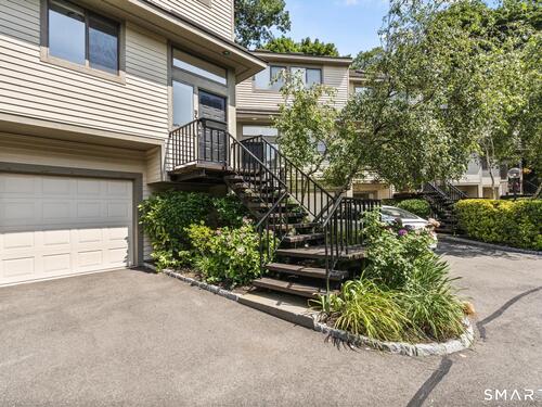  townhouse condo for sale located at 2435 Bedford Street, 11c, Stamford, CT 06905
