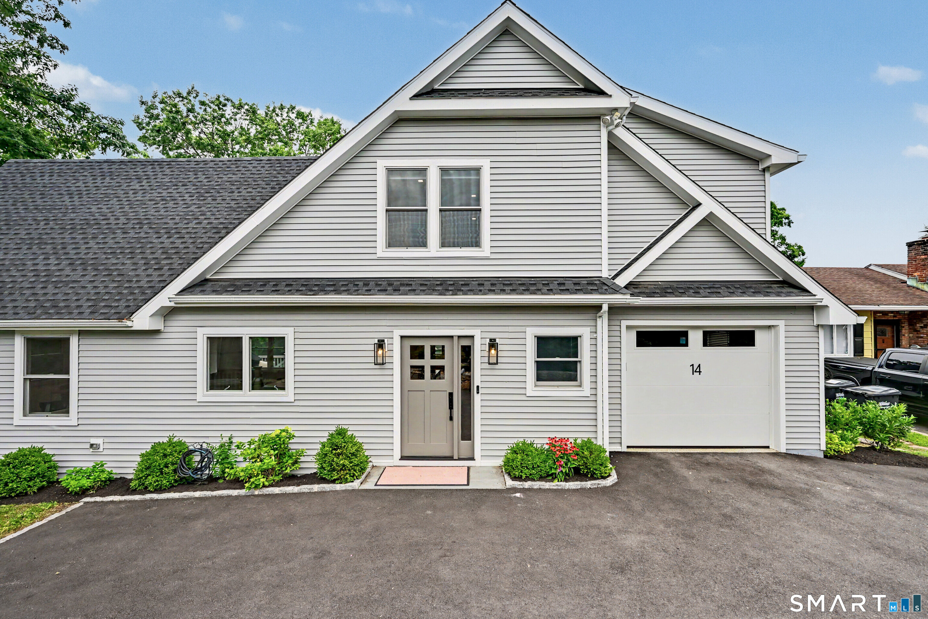 14 Rockland Place, Greenwich, CT 06831 | For Sale at $2,100,000