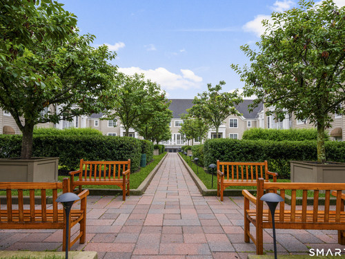  condo home for sale located at 77 Havemeyer Lane, 310, Stamford, CT 06902