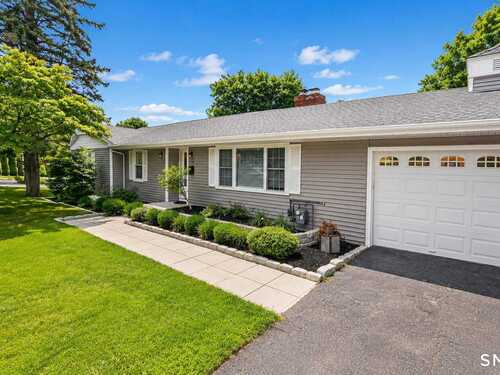  single family home for sale located at 150 Old Town Drive, Stratford, CT 06614
