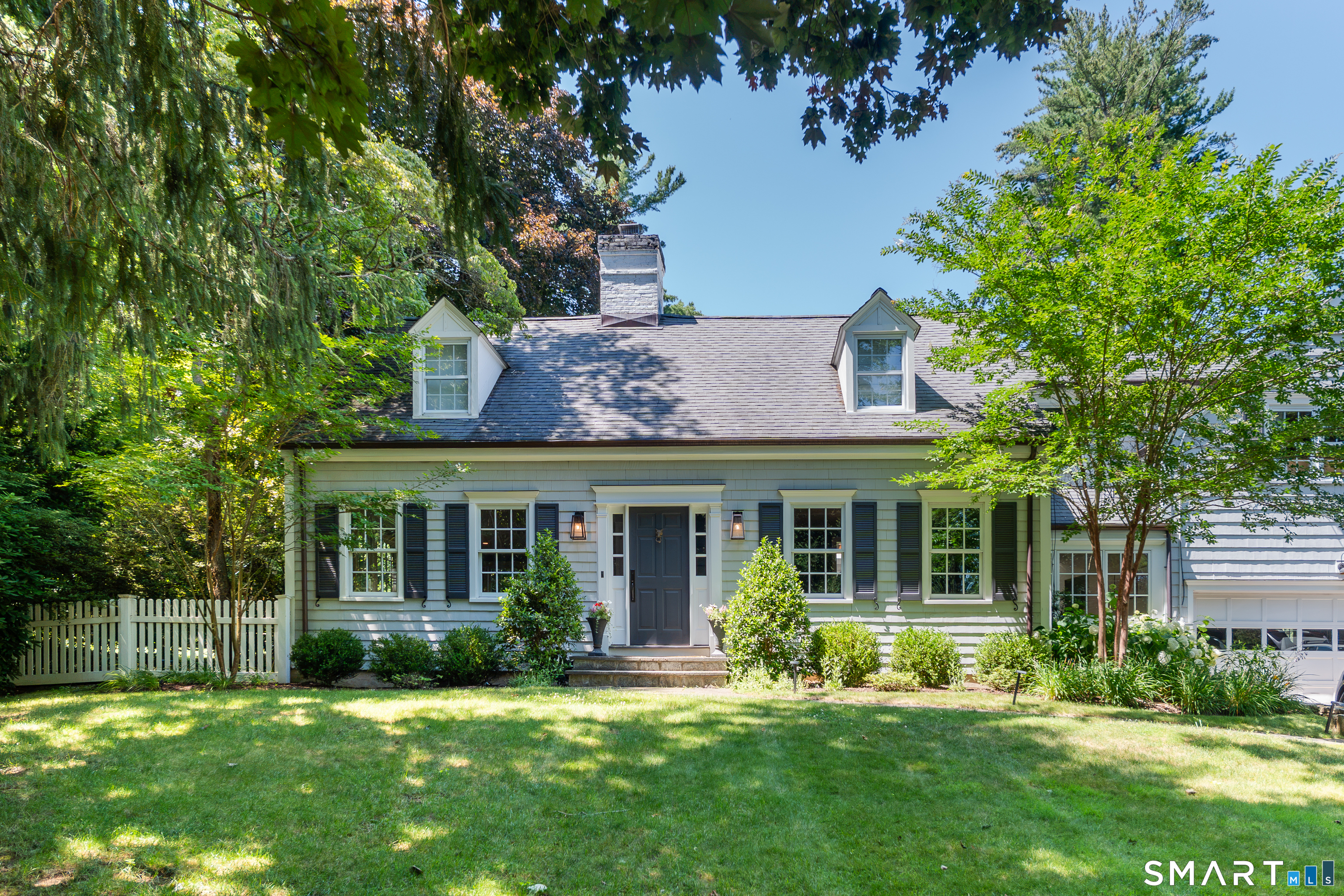 17 Richmond Drive, Darien, CT 06820 | For Sale at $2,095,000