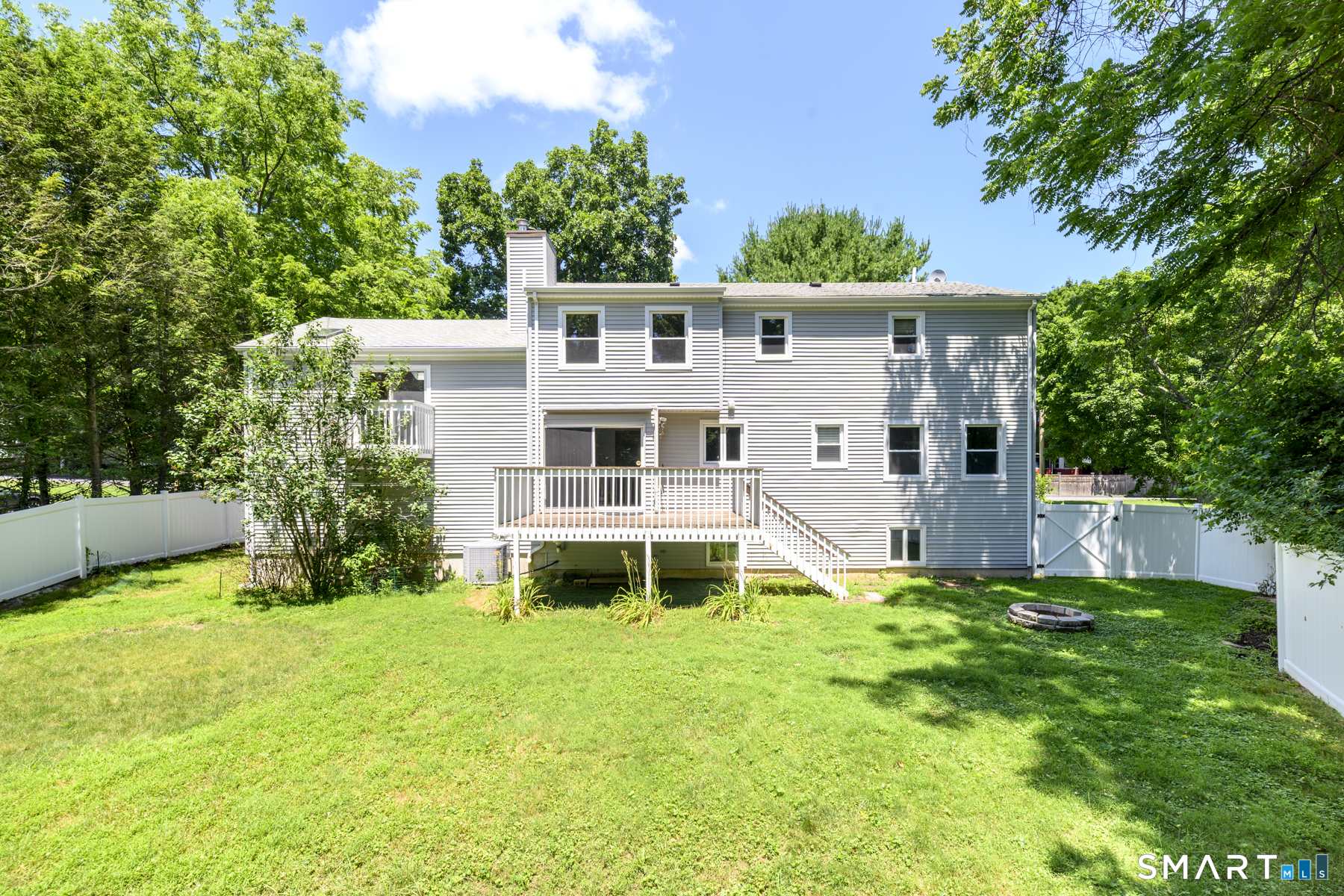 26 Marva Lane, Stamford, CT 06903 | For Sale at $1,050,000
