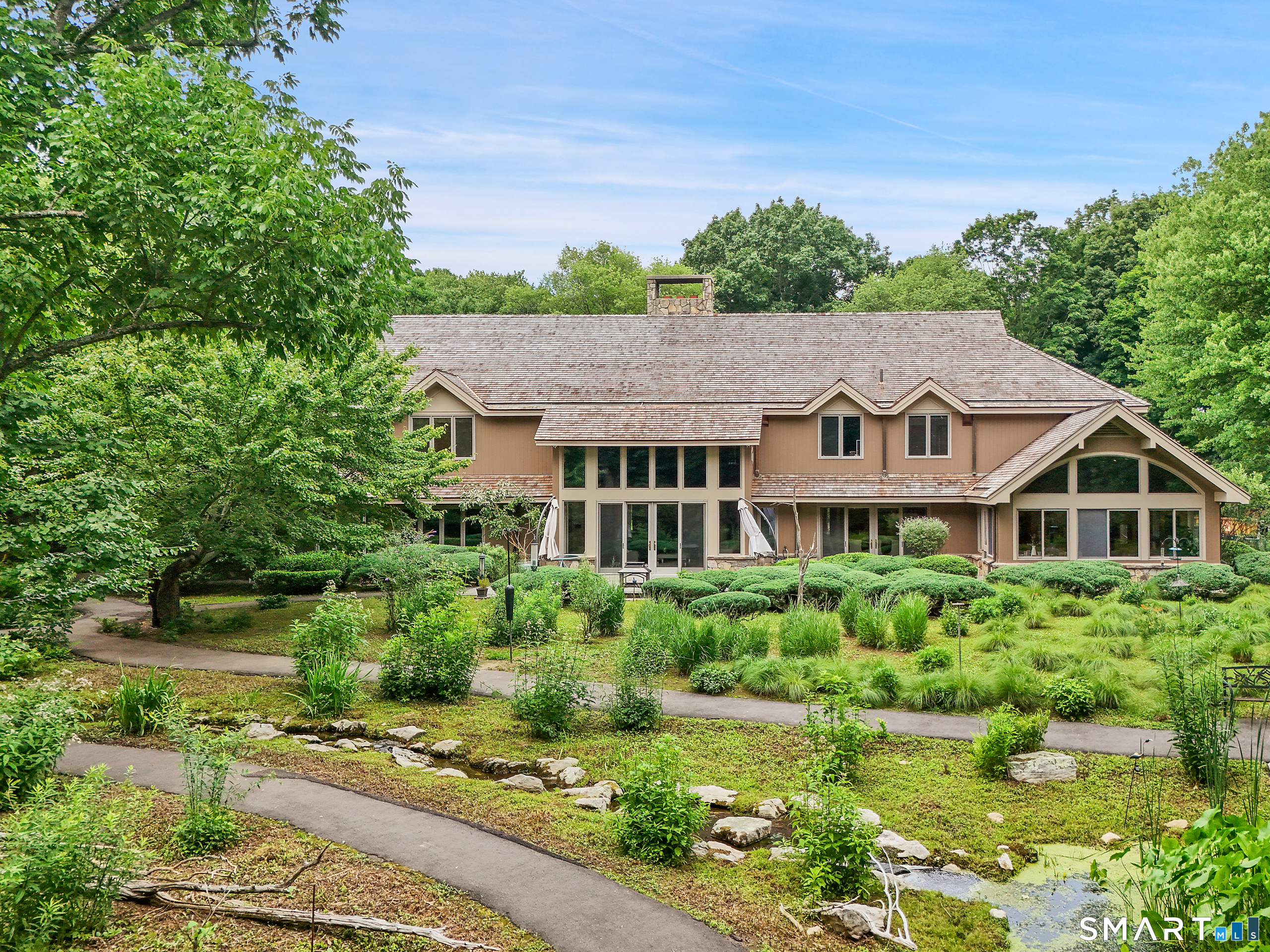 30 Oenoke Lane, New Canaan, CT 06840 | For Sale at $4,925,000