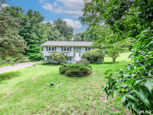  single family home for sale located at 39 Williams Road, New Fairfield, CT 06812
