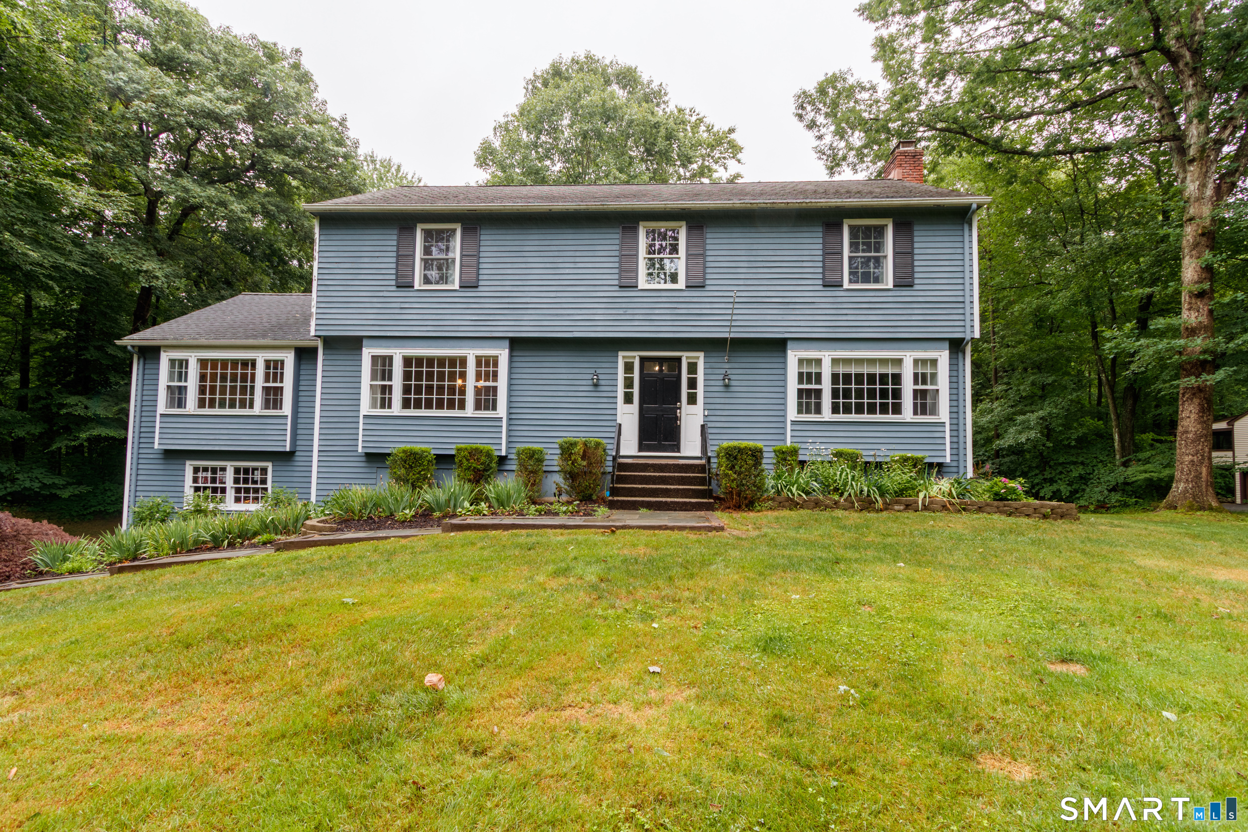 41 Fieldcrest Drive, Ridgefield, CT 06877 | For Sale at $1,199,000
