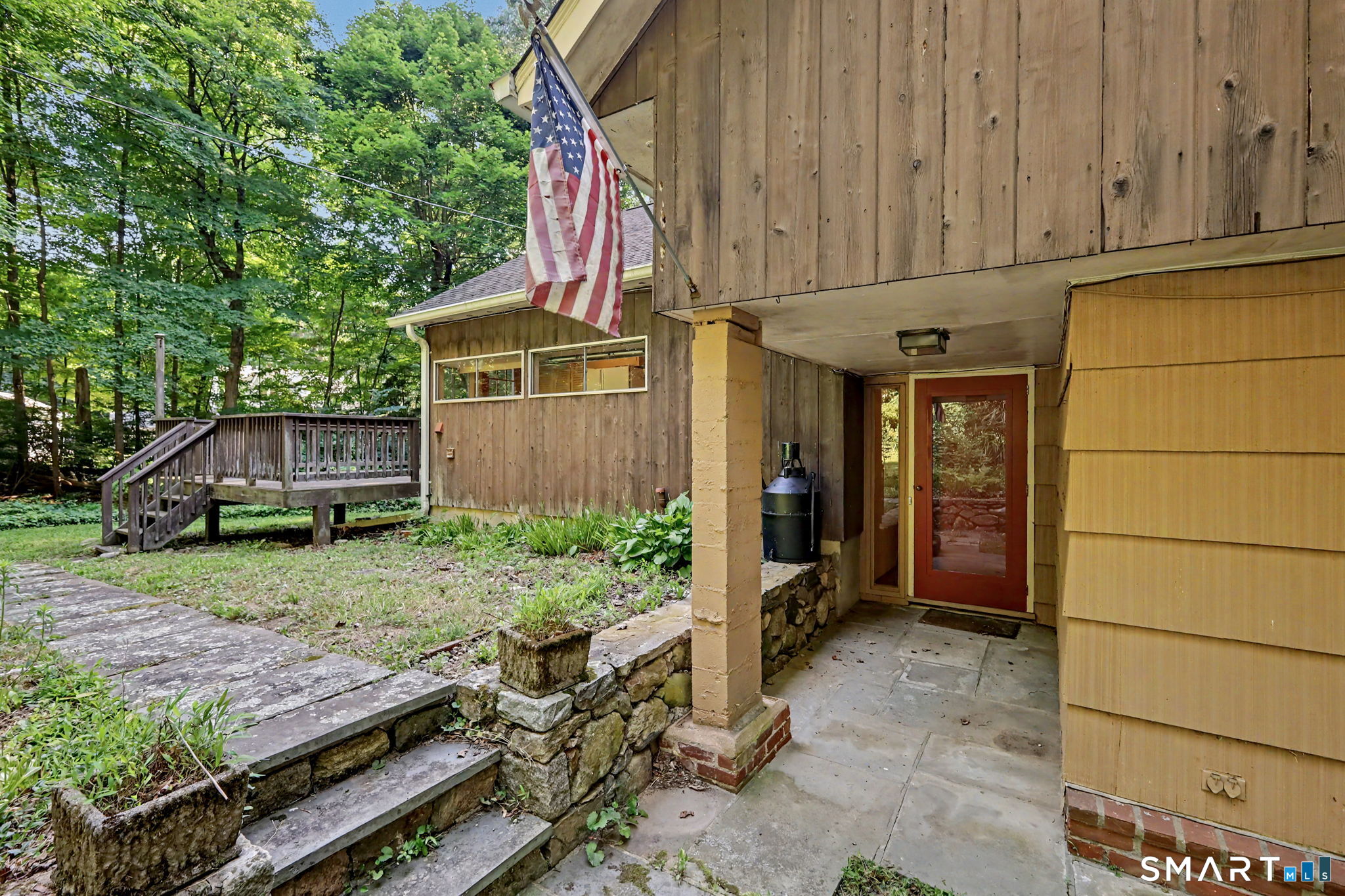 65 Whipple Road, Wilton, CT 06897 | For Sale at $825,000
