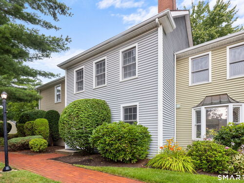  townhouse condo for sale located at 1 East Hayestown Road, 33, Danbury, CT 06811