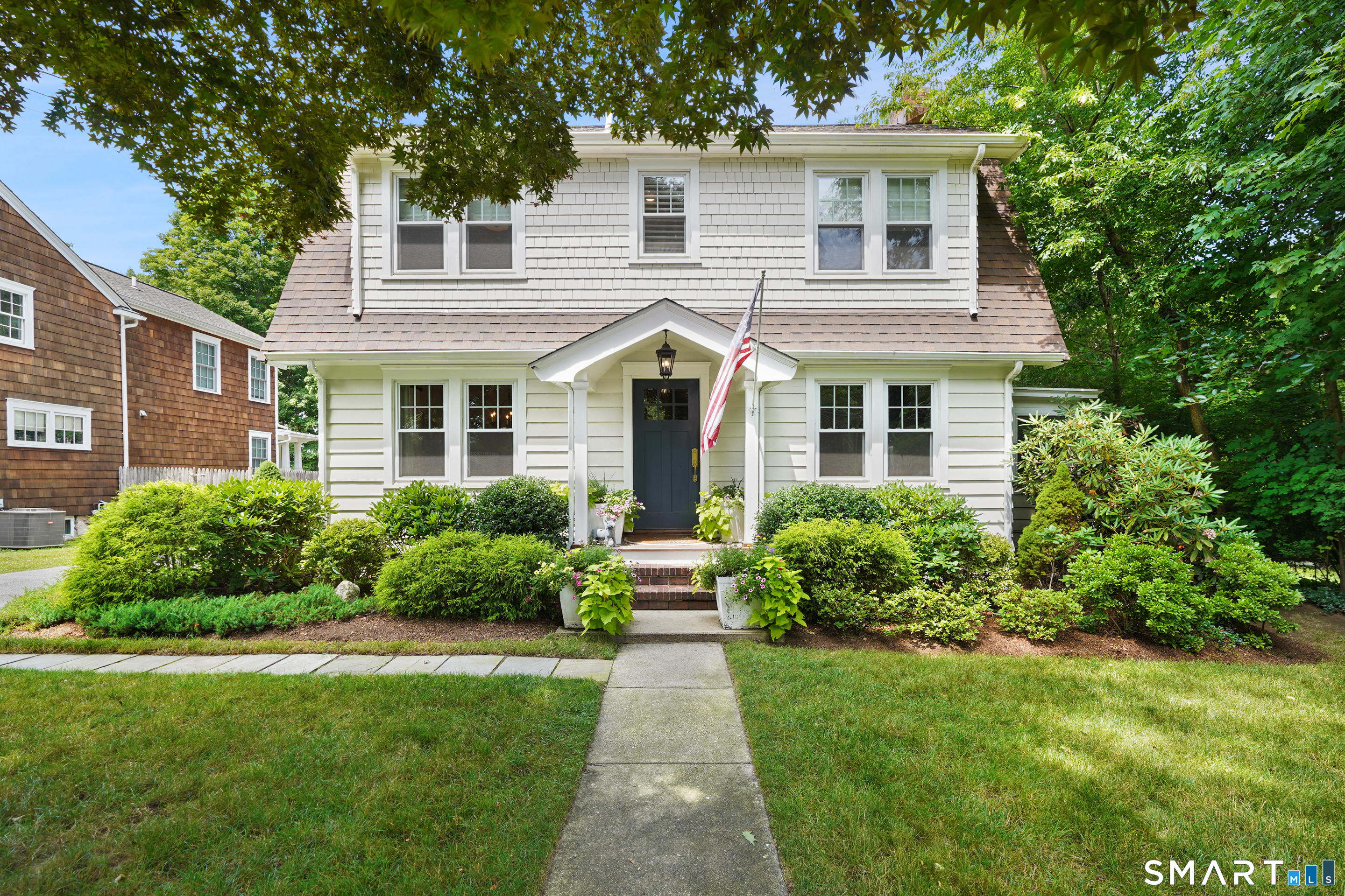 22 Lenox Avenue, Stamford, CT 06906 | For Sale at $849,000