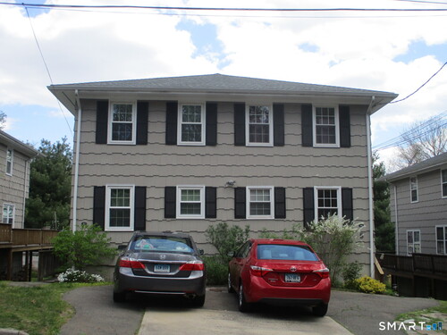  townhouse condo for sale located at 82 Sunrise Avenue, 82, Fairfield, CT 06824