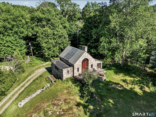 single family home for sale located at 11 Hitchcock Road, Westport, CT 06880