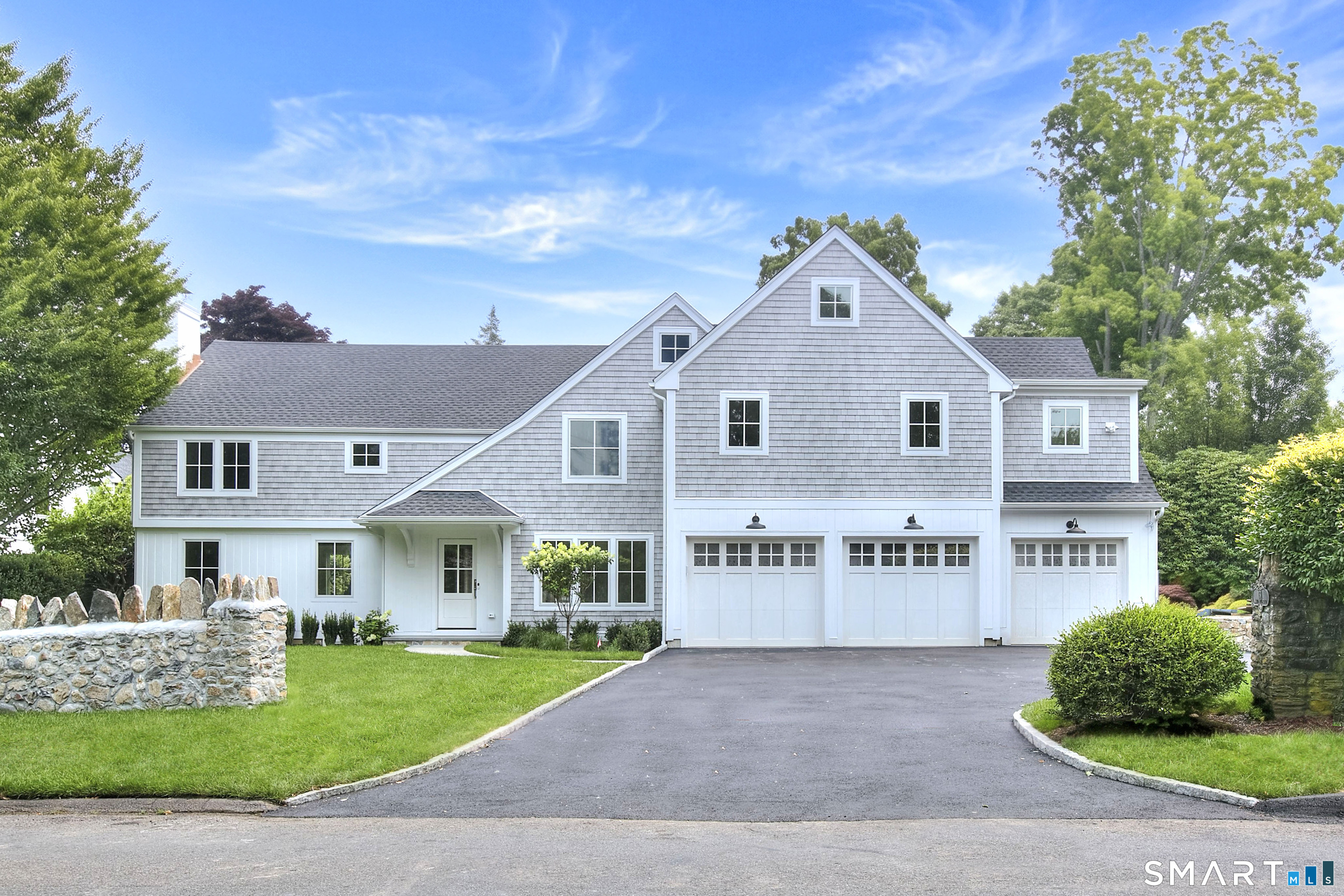 131 Sasco Hill Road, Fairfield, CT 06824 | For Sale at $2,595,000